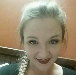 Meet your Posher, Chelsey